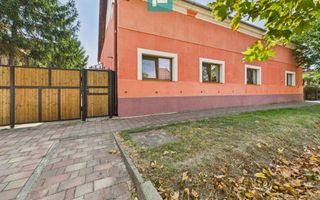 Casă cu 6 camere în Sânicolau Mare Timiș - Poză 27