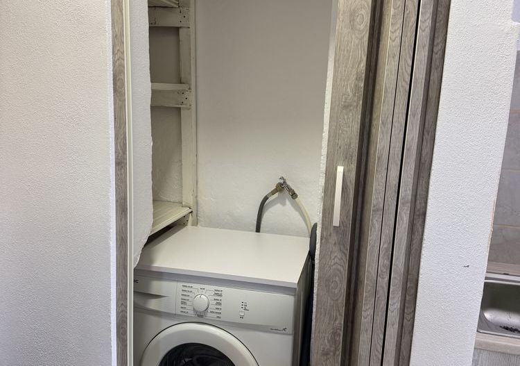 APARTAMENT 1 CAMERA PRIMA INCHIRIERE | ZONA STRAND | BARSEI - Poză 4