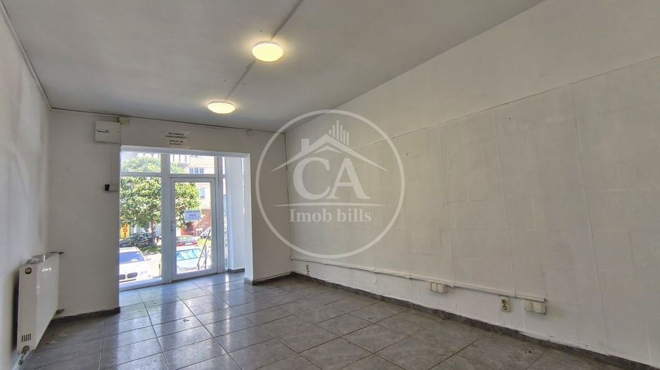 Spatiu comercial de inchiriat cu 2 camere in zona Decebal, Oradea - Poză 1