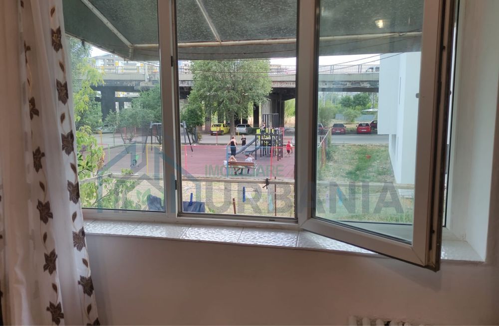 Camera de cămin cu baie - Poză 2