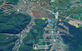 Teren cu acces la râu în Stejar – ideal pentru cabane sau retreat - Poză 9