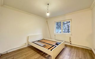 3 camere, decomandat - strada Mărășești - Poză 5