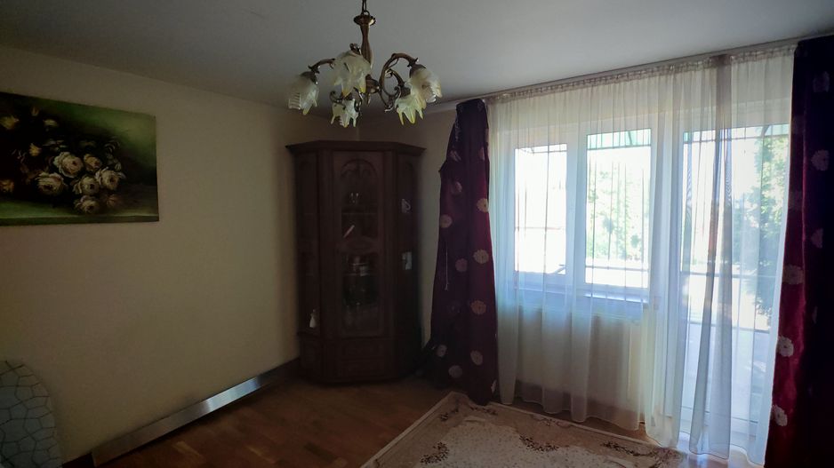Apartament la casa + anexa gospodareasca, zona Blumana -Bartolomeu. - Poză 10