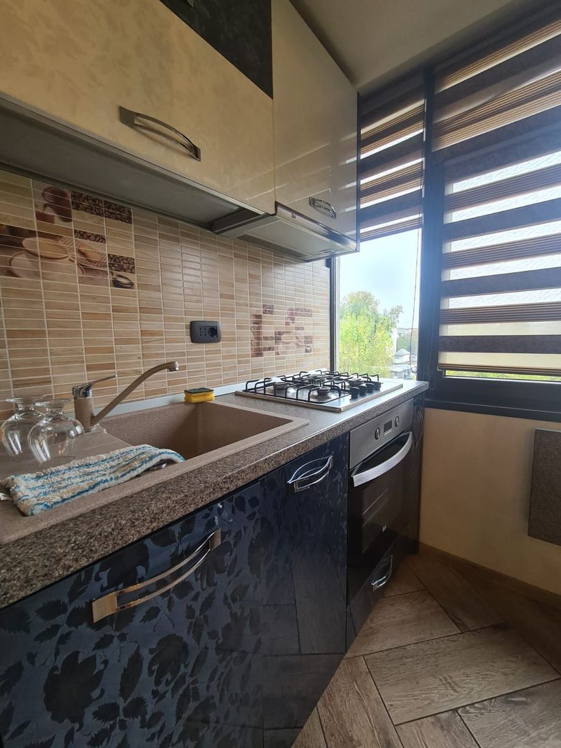 Apartament 2 camere de inchiriat | Zona Liceul Auto | Mobilat si utilat - Poză 3