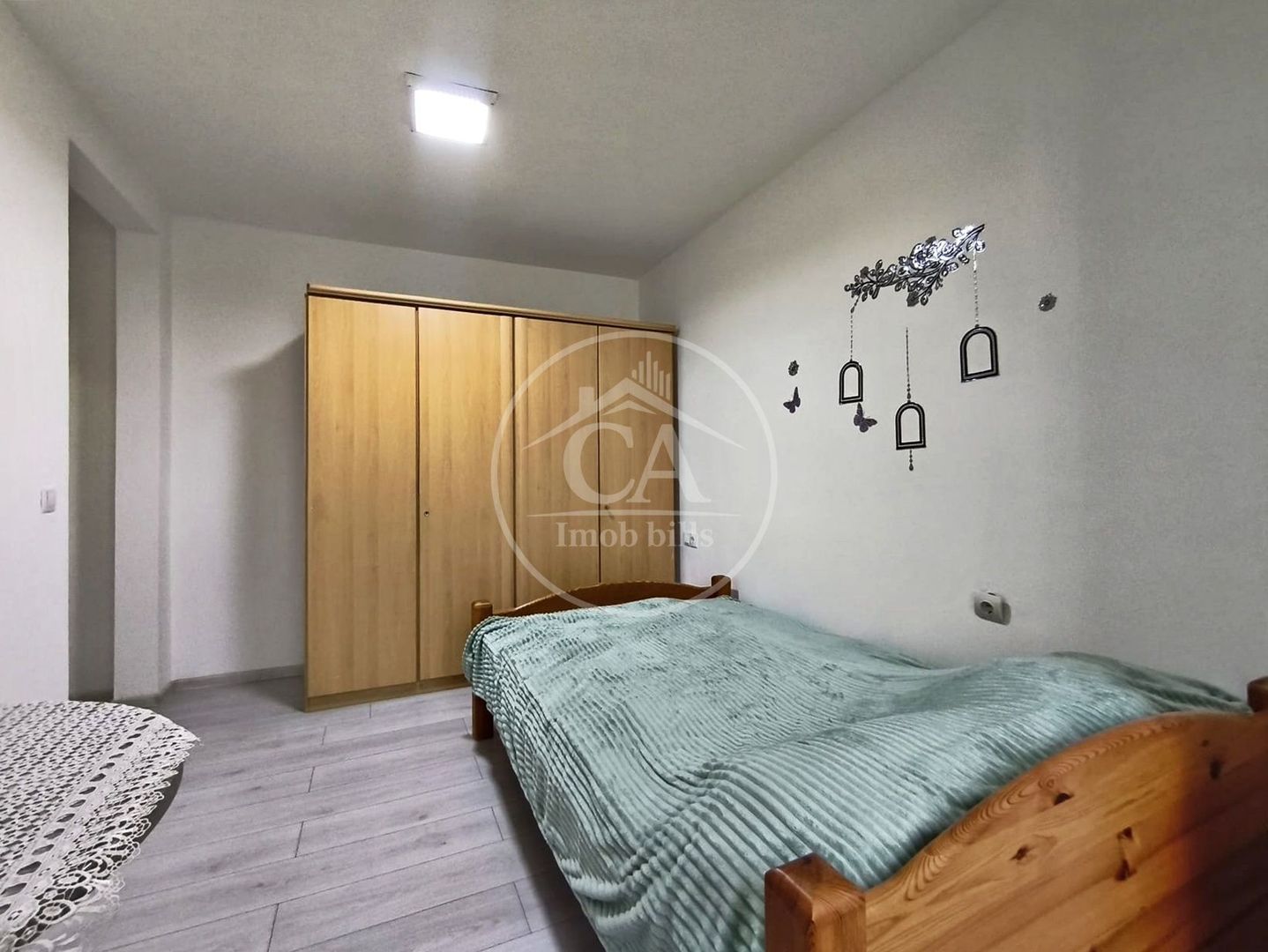 Apartament de vânzare cu 2 camere în zona Nufarul, Oradea - Poză 1