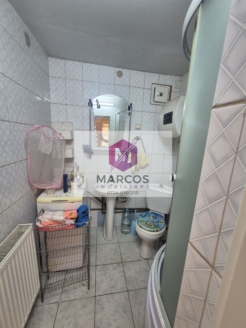 Vand casa 4 camere Moniom - Poză 8