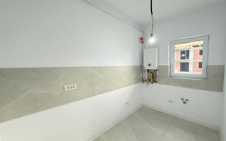 Asfalt. Loc de parcare. Etaj 1. - Poză 4