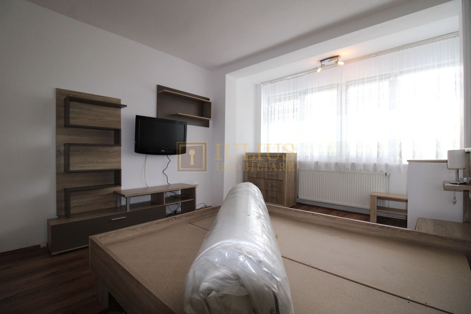 Zona Dacia, decomandat, centrala proprie, clima - Poză 8