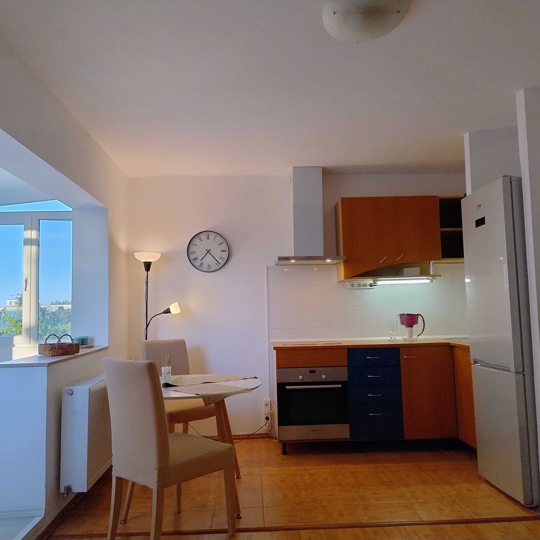 Apartament în chirie 3 camere- Aviației - Poză 6