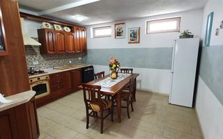 Casa 5 camere, D+P 1200 mp teren, toate utilitatile - Poză 19