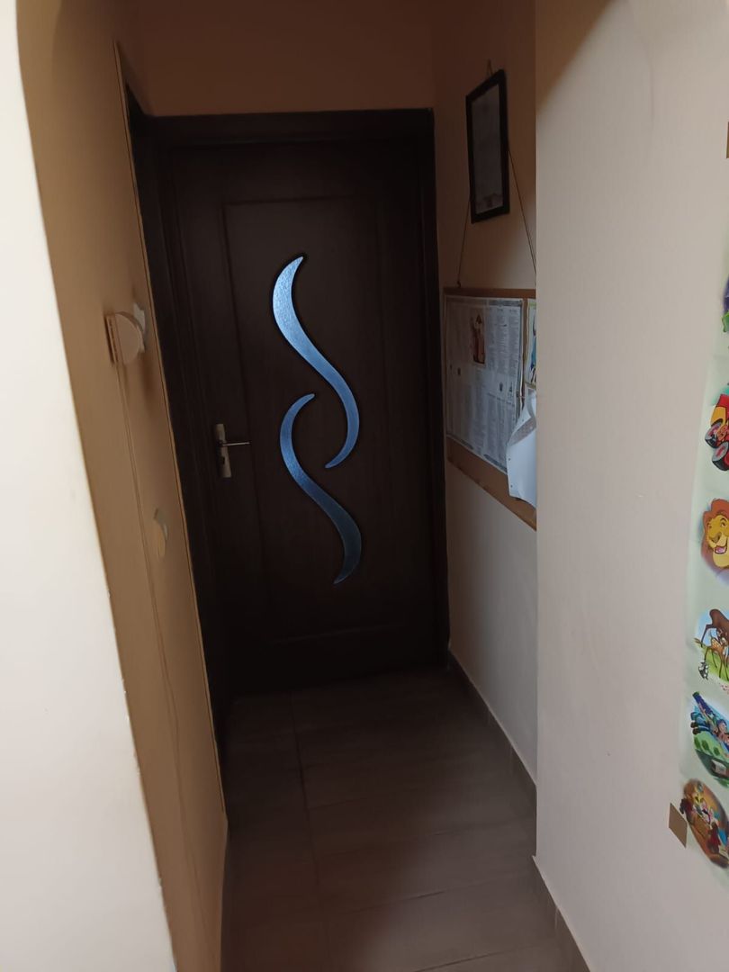 Ag EUROPA vinde ap 2 cam 68mp la etajul 6 în zona BURDEA. - Poză 10