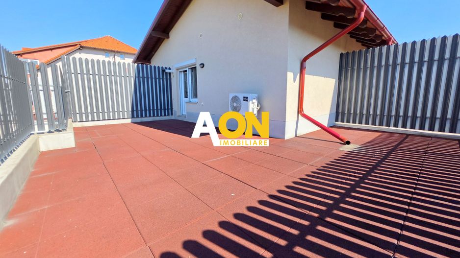 Apartament tip Penthouse, 62 mp, cu terasa 35 mp si boxa 14 mp, Centru - Poză 15