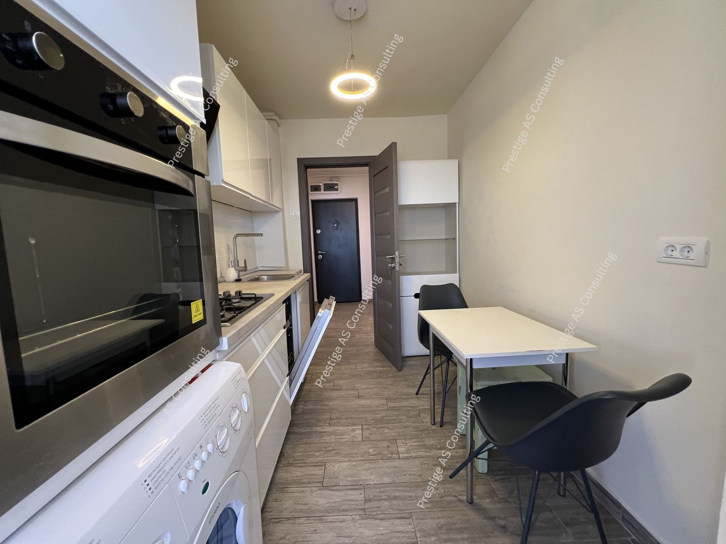 Apartament Decomandat 3 Camere | Etaj 10 | Centru de Afaceri-Olimpia - Poză 8