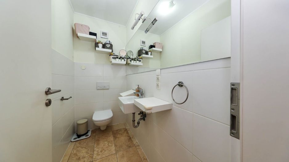 Apartament 2 camere zona Coresi | Complex Avantgarden Tractorul - Poză 11