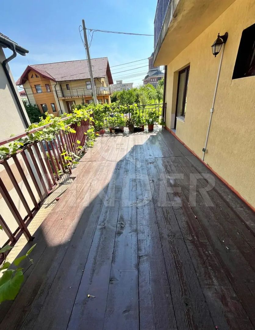 Vanzare apartament 3 camere in vila cu 6 apartamente in Buna Ziua - Poză 10