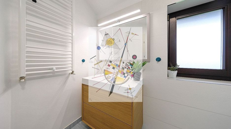 Proprietate Deosebita - Poză 61