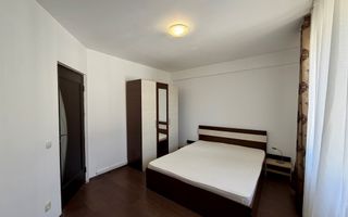 Apartament 3 camere de vânzare - Poză 2