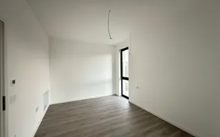 Duplex 1/2, 4 camere, 3 băi, la strada principală Mosnita Veche - Poză 15
