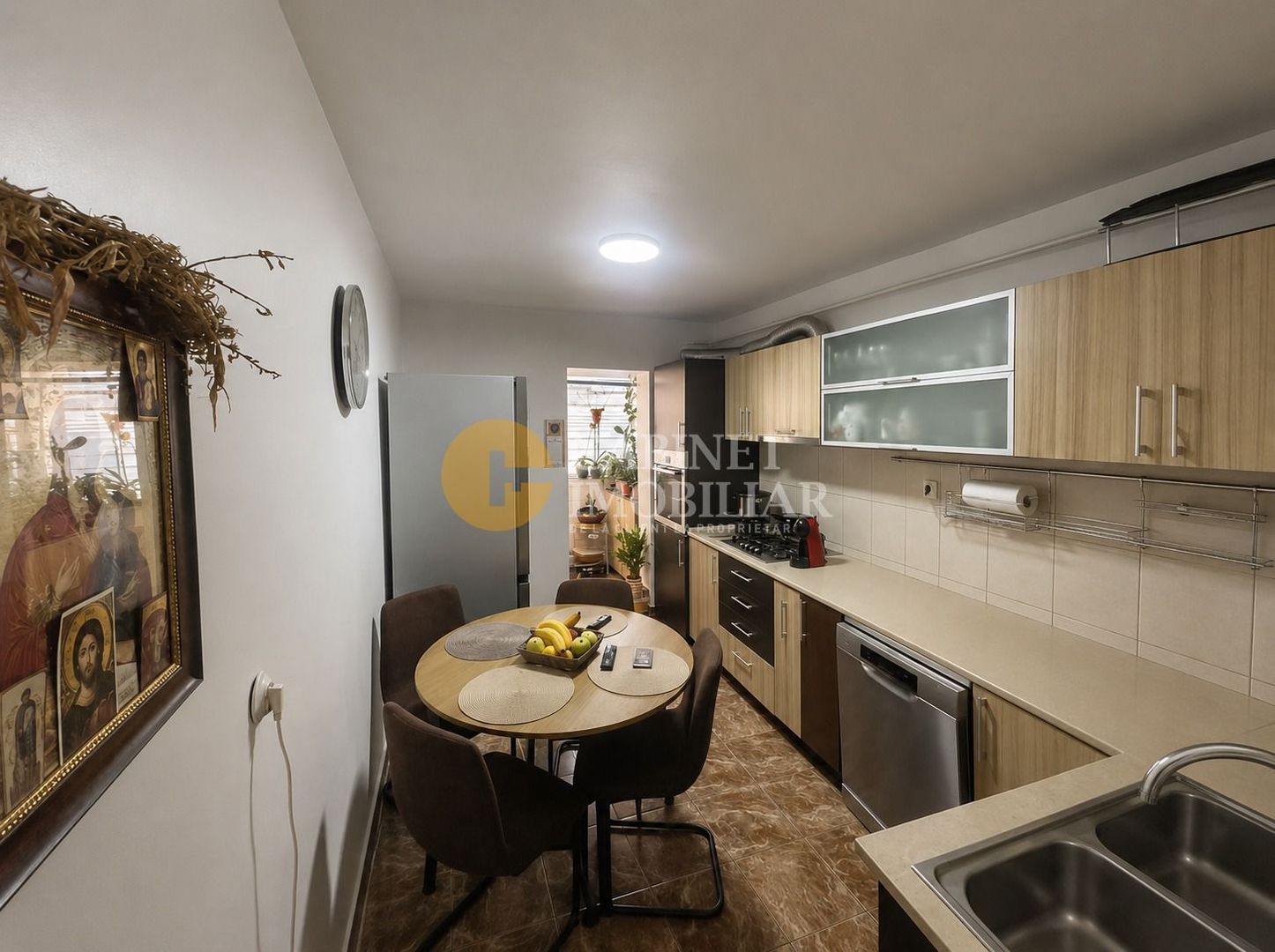 3 camere decomandat + 2 Bai - 72mp-  zona Dacia - Poză 3