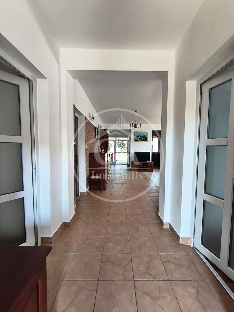 Casa de inchiriat cu 4 camere si piscina in Santandrei, Bihor - Poză 7