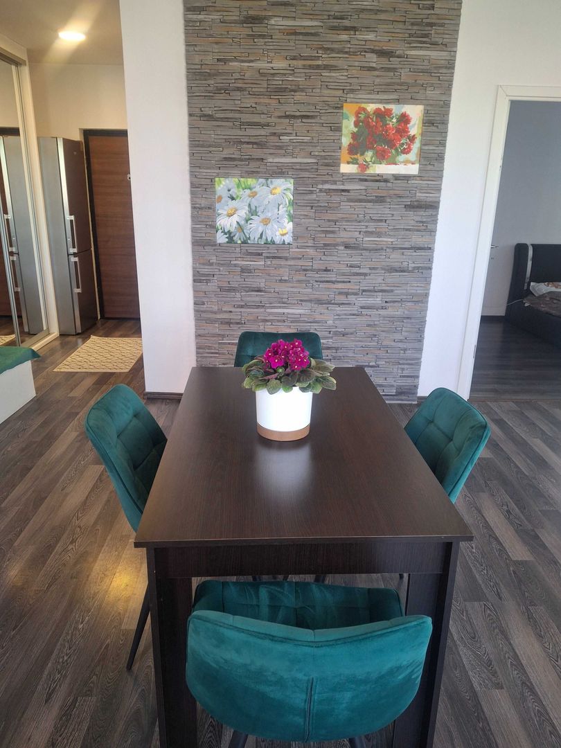 Apartament 2 camere, balcon, etaj intermediar, BMW - Poză 5