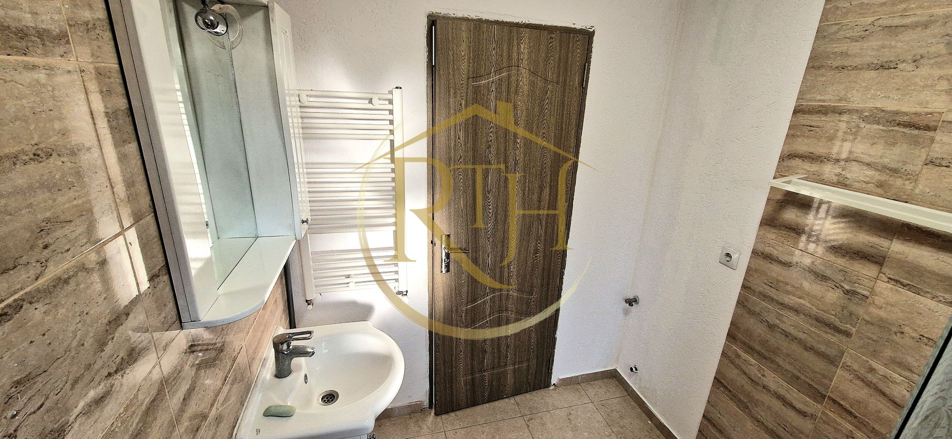 Apartament 2 camere de inchiriat curte, foișor,grădină – zona Shopping City - Poză 16