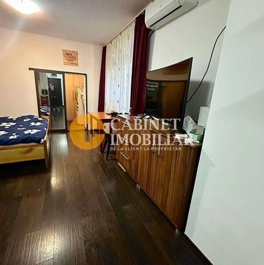 🏡 Garsonieră centrală complet amenajată – ideală pentru investiție sau locuit! - Poză 2