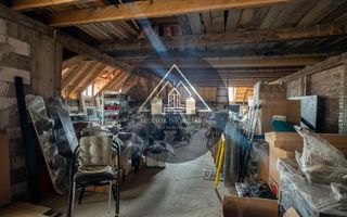 Magazin LA CHEIE pe Str Corso - Poză 7