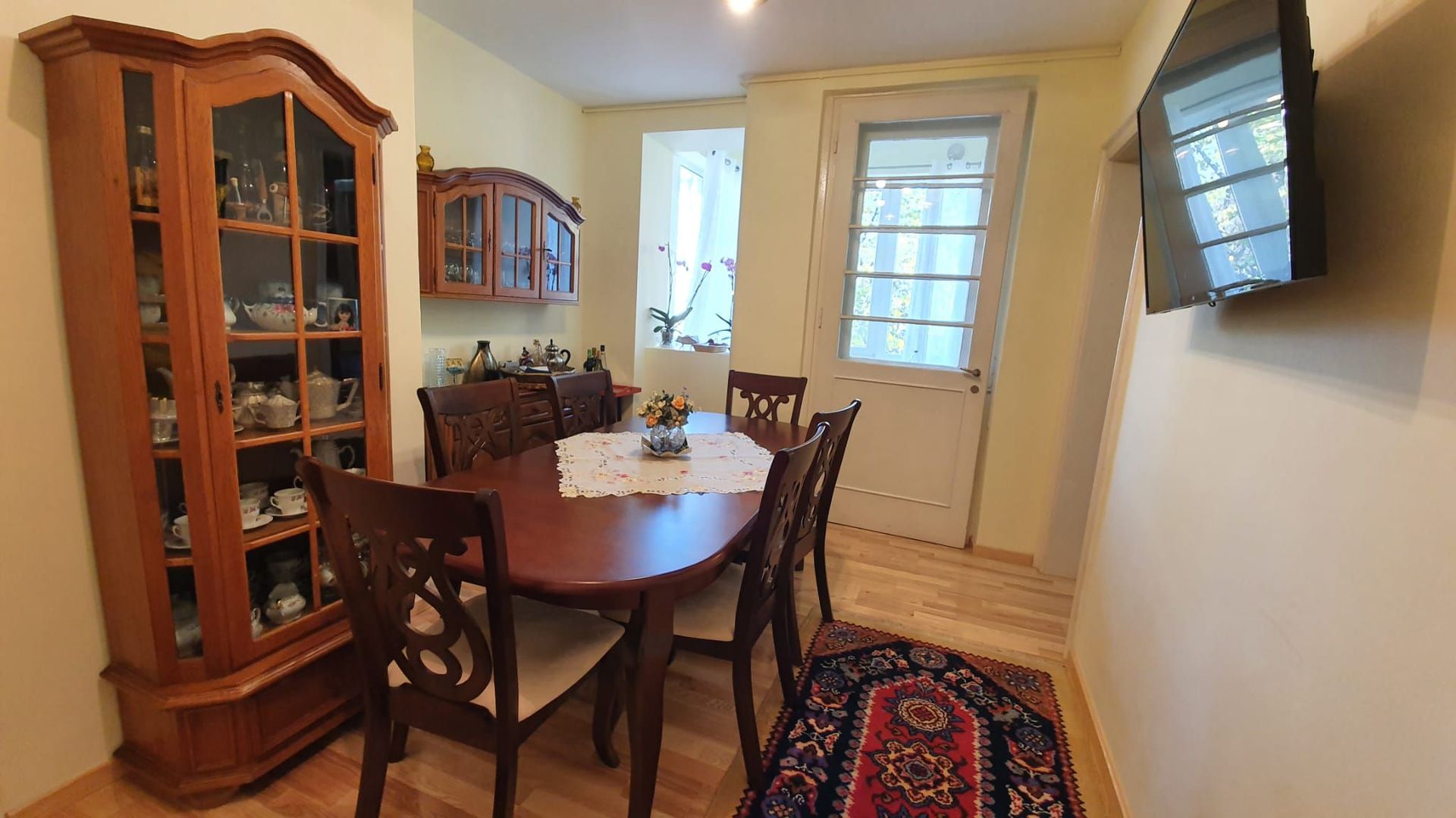 Prestanță și eleganță - Poză 6