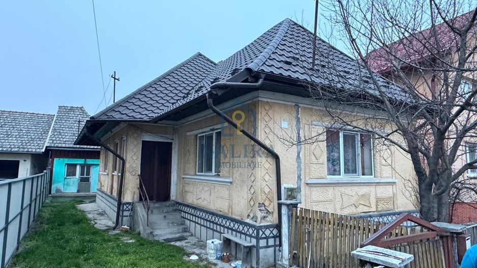 Casa de vanzare  Recea + anexa - Poză 1
