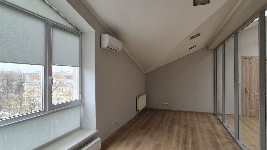 Spațiu comercial cu 6 camere de închiriat în Centru, Chișinău - Poză 7