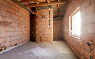 Casă Nouă cu etaj semifinalizată în Aradul Nou, zonă excelentă - Poză 6