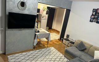 APARTAMENT 3 CAMERE ETAJ 3 VISOI - Poză 1