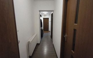 Sagului - Apartament 3 Camere - Decomandat - Etaj 3 - Poză 2