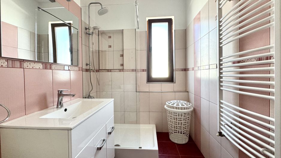Apartament 2 camere, spațios si primitor, lângă pădure, zona Fropin - Poză 19