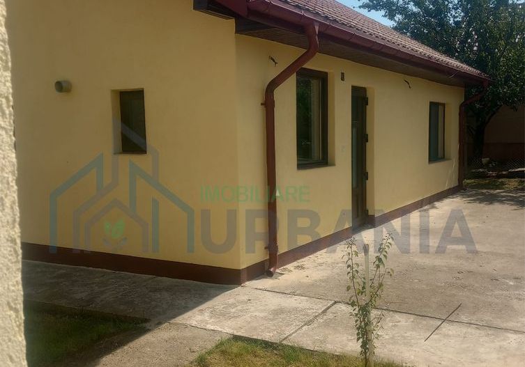 Casă renovată cu 3 camere și teren de 1000 mp în Letcani, Iași - Poză 7