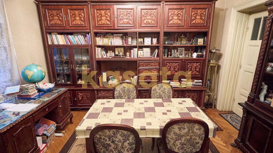 CASĂ CLASICĂ DE VANZARE CU POTENȚIAL PREMIUM ÎN ZONA 1 MAI - Poză 19