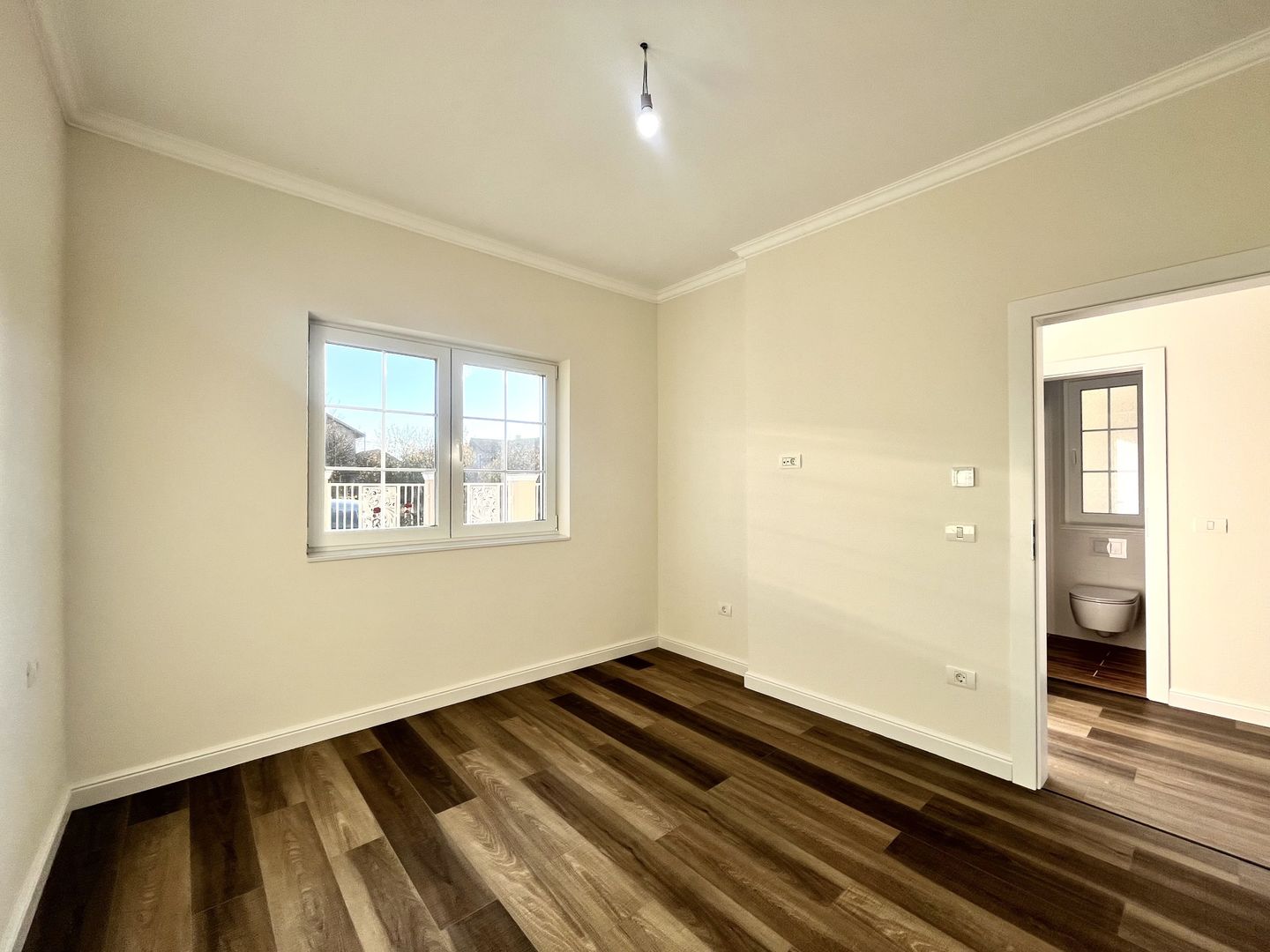 Duplex premium în Moșnița Nouă, separat prin camera tehnică, P+ 1 etaj - Poză 8