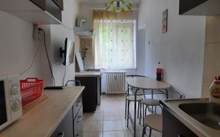 Apartament cu 2 camere - Central/Medicina - Poză 3