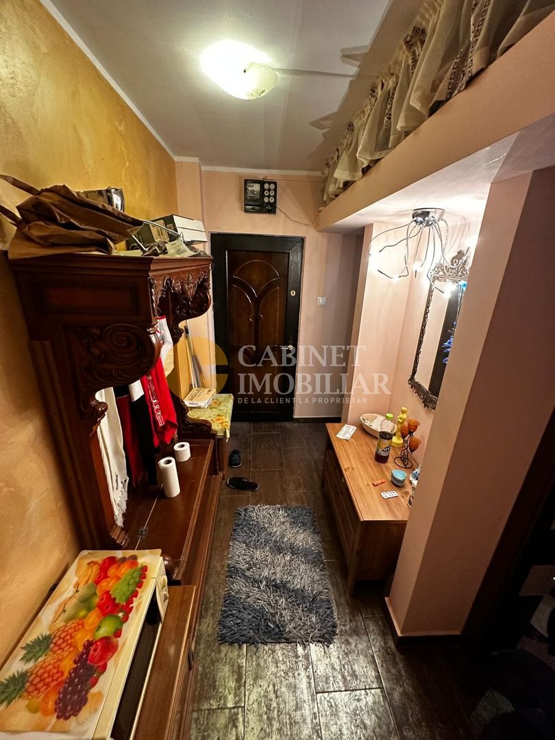 Zona Alexandru, la bulevard apart cu 2 camere, partial mobilat, Ct , liber - Poză 3