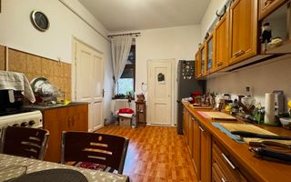 Apartament 2 camere spațios, cu garaj,  5 minute de Colegiu Bănățean - Poză 10