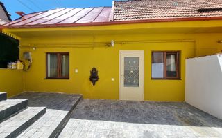 Casă individuală complet renovată, situată în centrul istoric al Brașo - Poză 3
