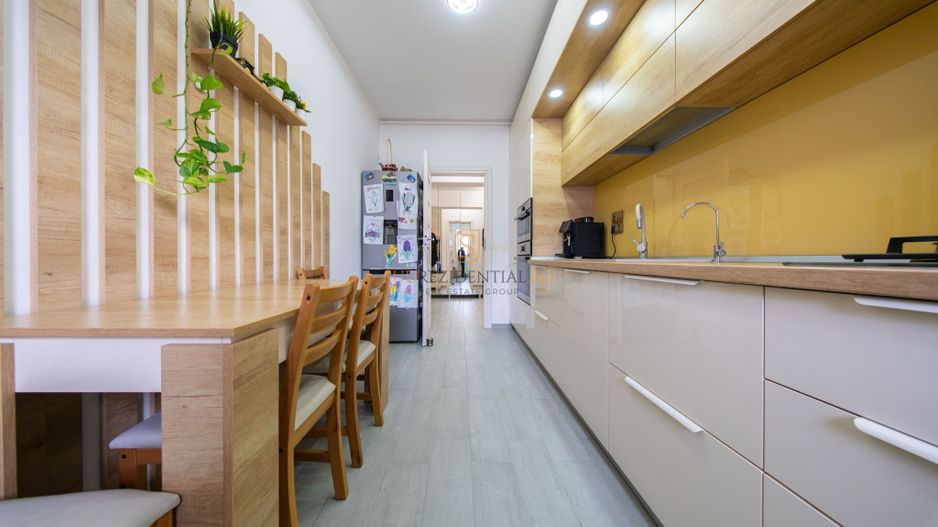 Apartament 3 camere, Mobilat si utilat, Parcare, Aproape de metrou - Poză 5