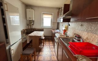 Apartament  modest, 2 camere zona Gheorghe Lazar - Poză 10