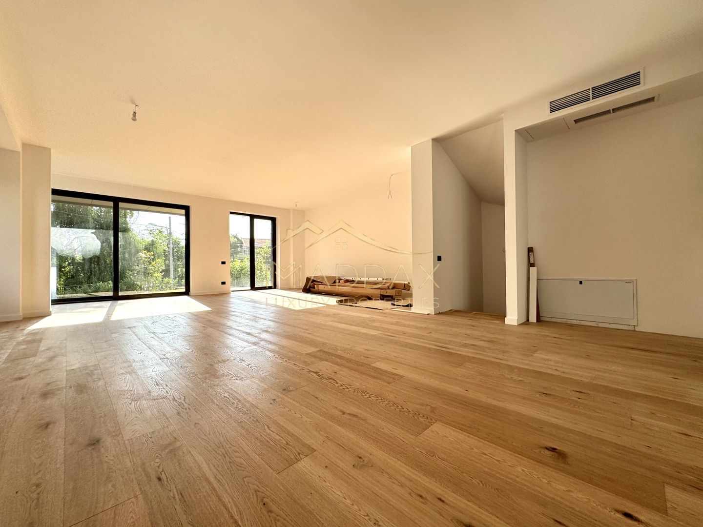 Vila cu 5 camere  *366mp* / Curte privată + piscina*315mp*/ Pipera - Lake View - Poză 22