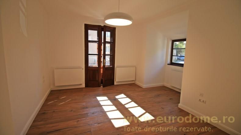 Exclusivitate - finisaje lux, imobil la prima inchirere - Poză 11