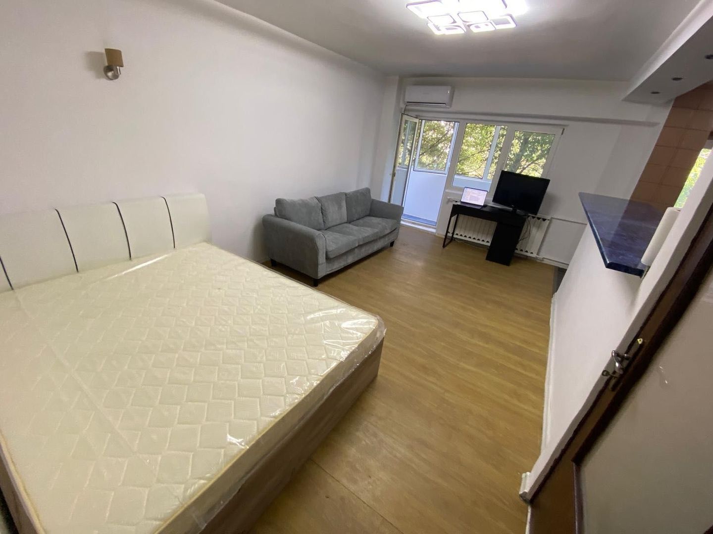 Inchiriez gasoniera Timpuri Noi + loc de parcare - Poză 2