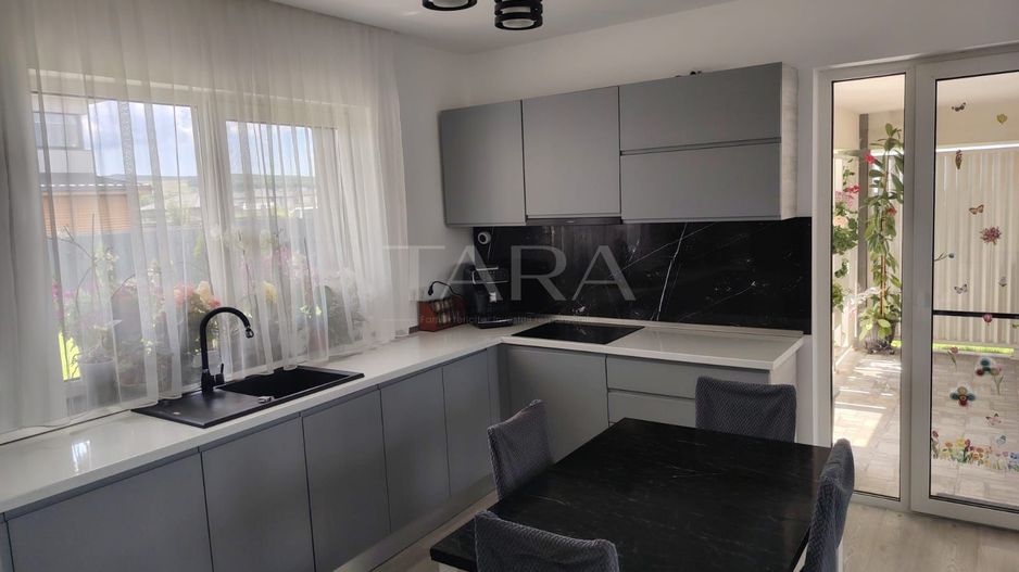 Casa individuala pe un nivel, complet si modern finisata - Poză 3