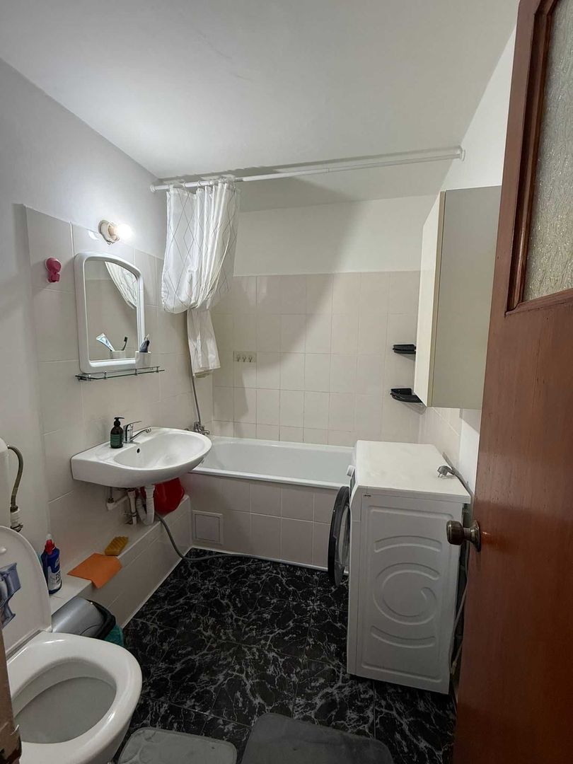 Inchiriez Apartament 2 camere- metrou Brancoveanu - Poză 4