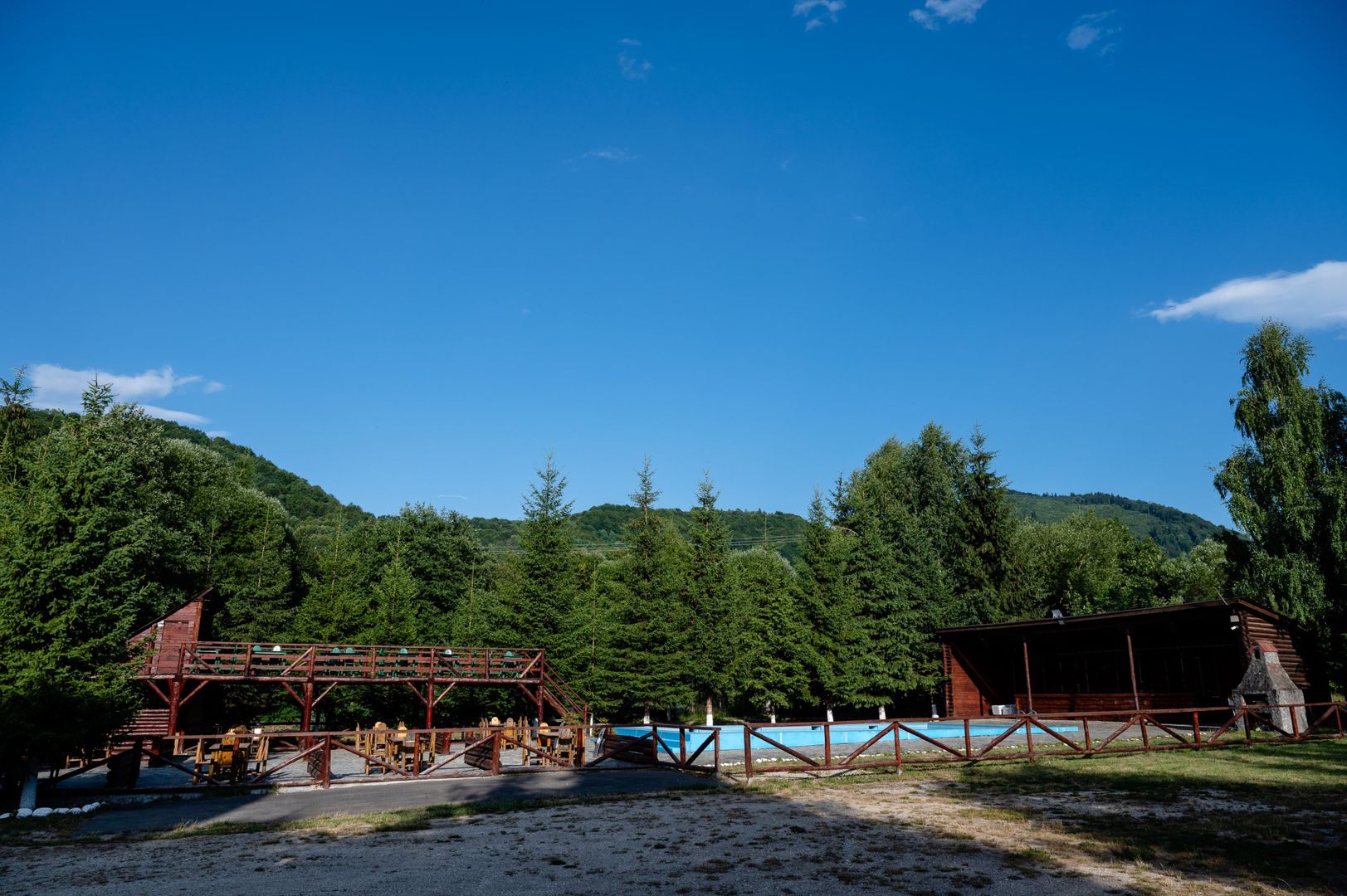 "Hanul Lupilor" | Pensiune de vânzare | Râșnov - Poză 3